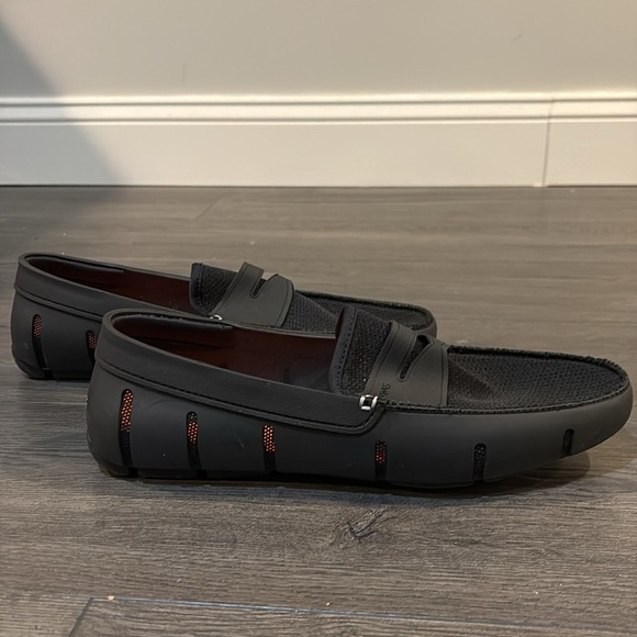 SWIMS Men’s Penny Loafers Slip-on Moccasin/Deck Shoes Size 10.5 Black/Orange - Picture 6 of 12